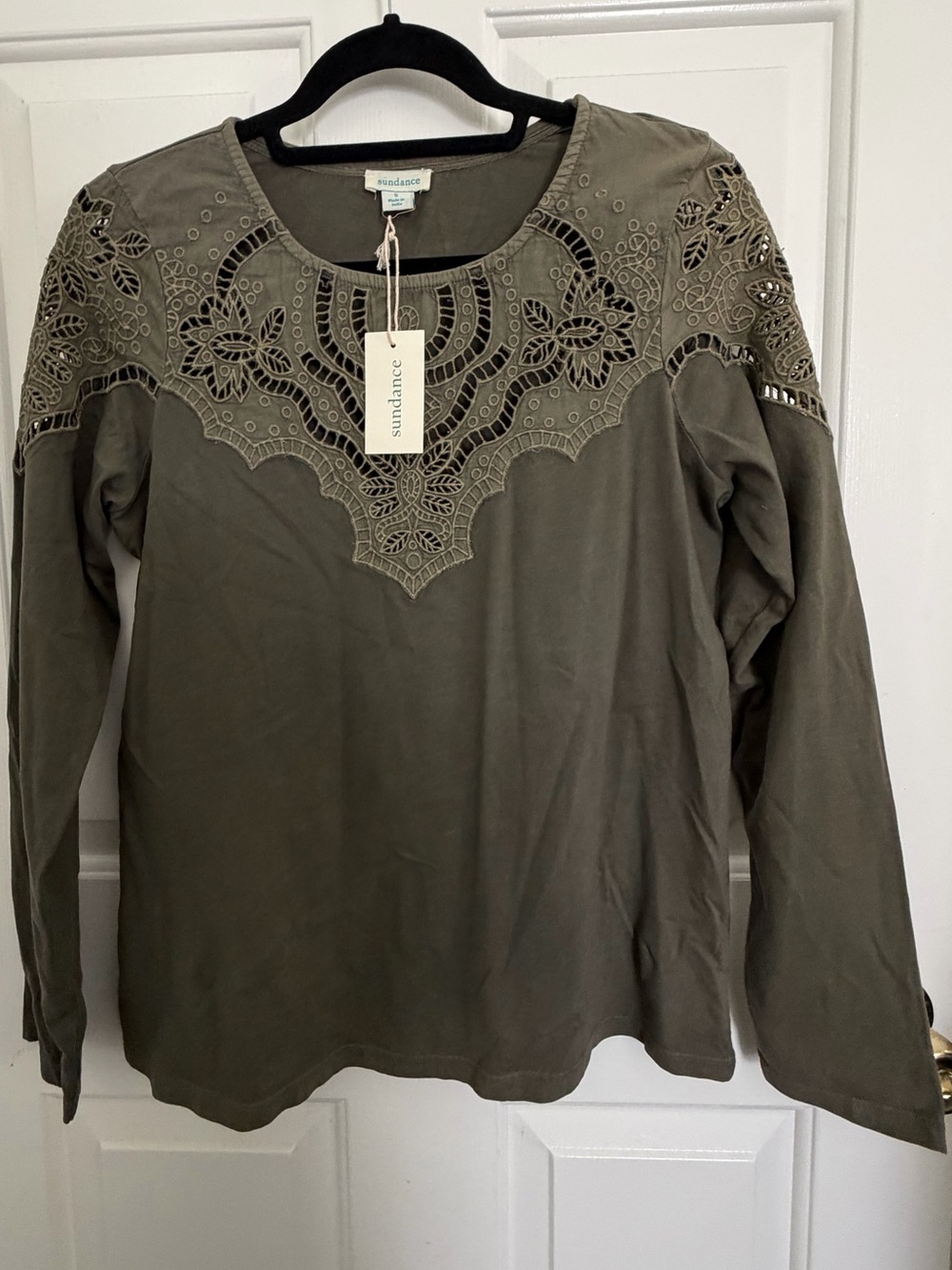 NWT Sundance Olive Green Embroidered Lace Yoke Long-Sleeve Top Size Small